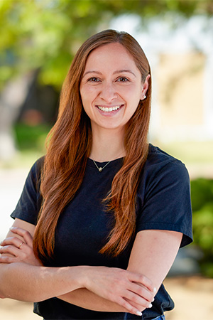 Caitlin Leksana headshot