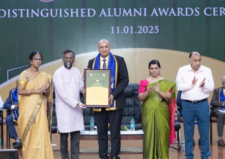 Devesh Ranjan Receives the 2024 Distinguished Alumni Award from Alma Mater 